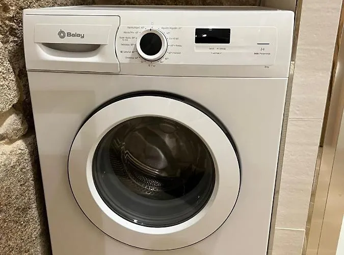 Casa Tres Portinas 坎加斯德穆拉索